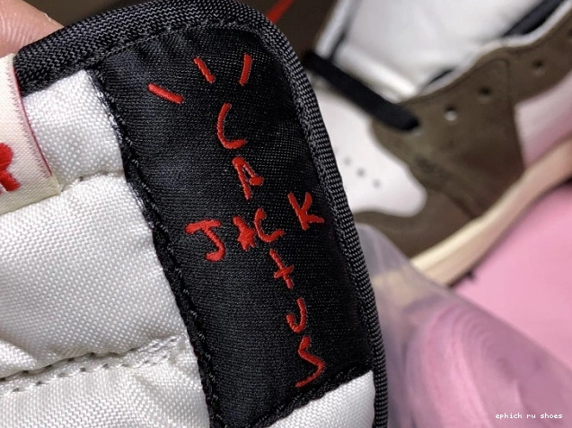 Rep 100 Air CD4487 'Mocha' Travis - Jordan High Scott 1 x Retro OG 0820